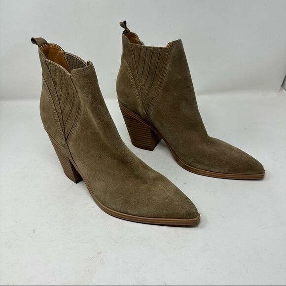 Marc Fisher Taupe Suede Pointed Toe Ankle Booties 11 - Picture 1 of 8
